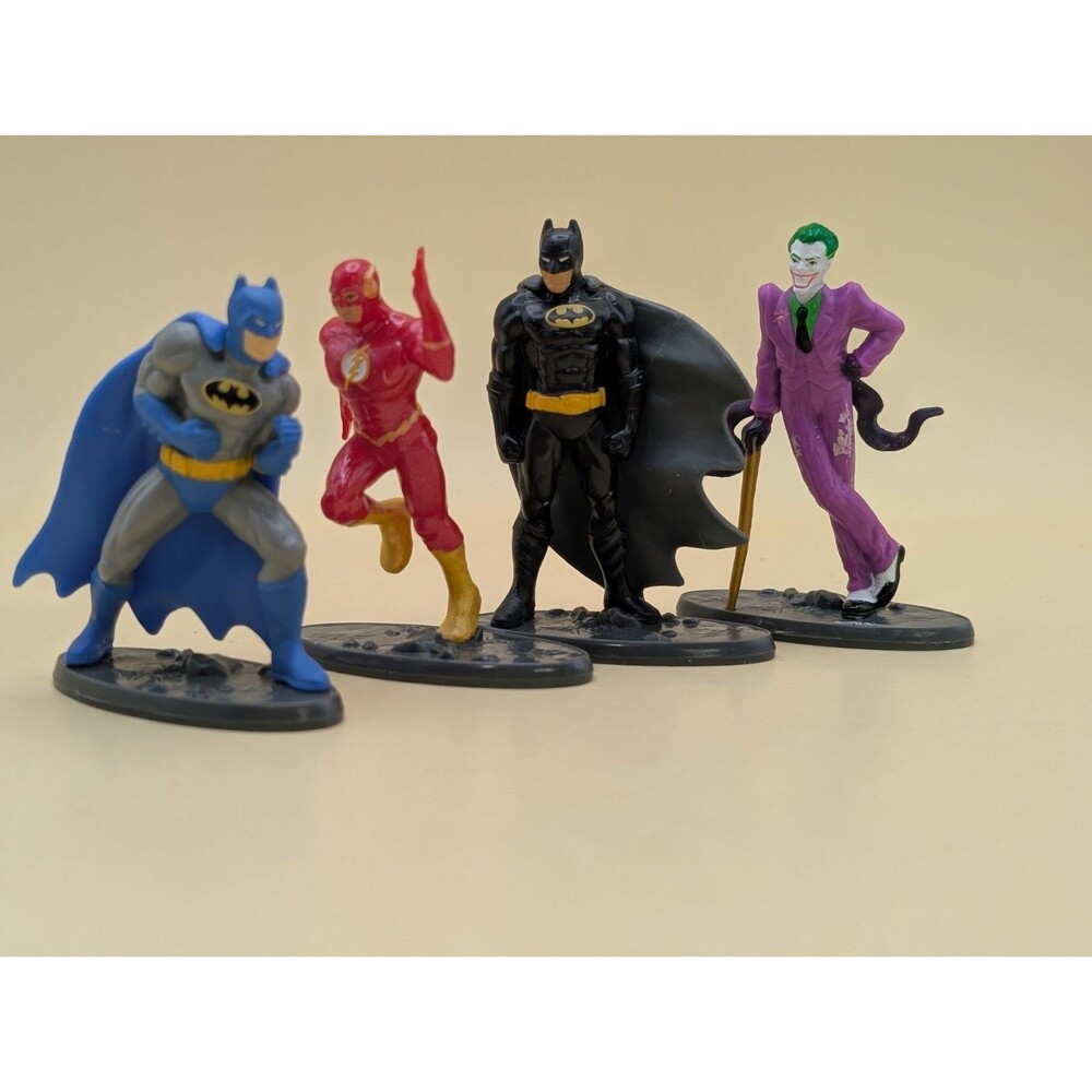 DC Comics Justice League Mini Figures Lot of 4 Batman Flash Joker Cake Toppers